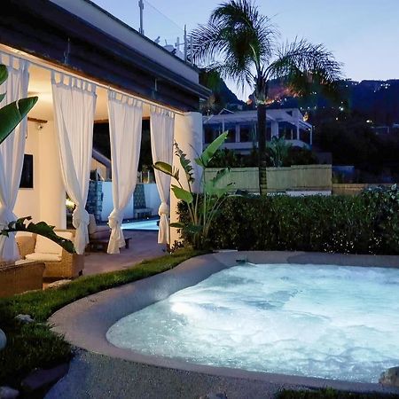 Luxury Taorum Villa With Spectacular Sea Views In Taormina Bagian luar foto