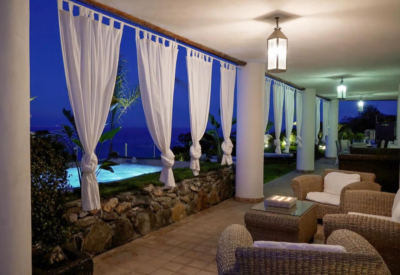 Luxury Taorum Villa With Spectacular Sea Views In Taormina Bagian luar foto