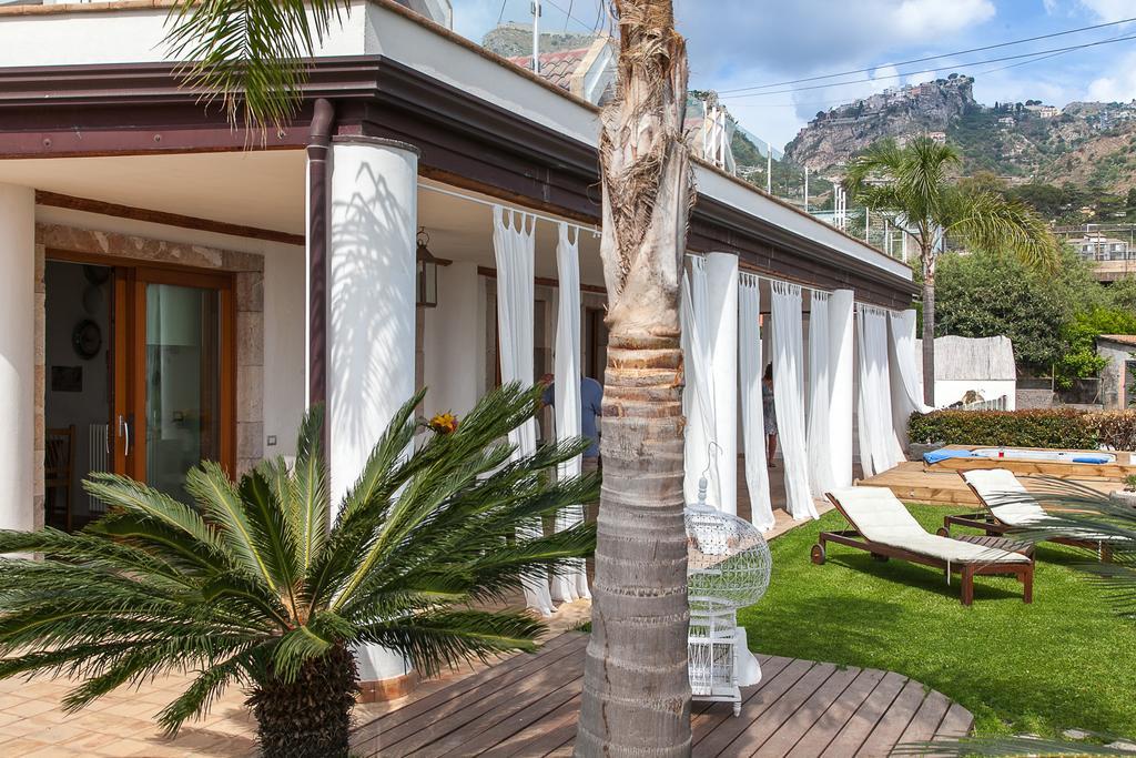 Luxury Taorum Villa With Spectacular Sea Views In Taormina Bagian luar foto